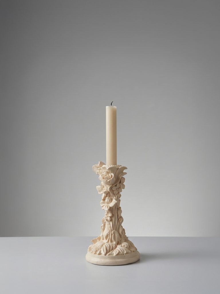 candle holder.jpg