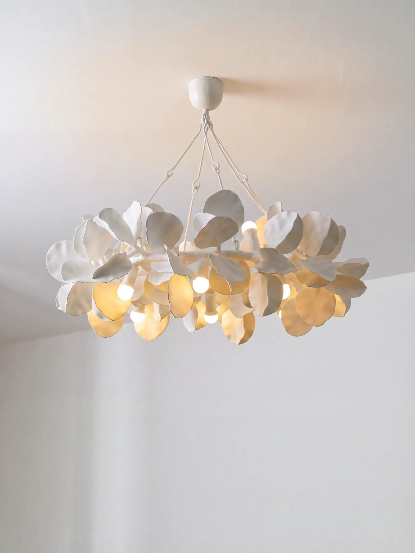 Trefoil pendant light